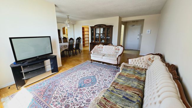 315 - 2825 Islington Ave, Condo with 2 bedrooms, 2 bathrooms and null parking in North York ON | Image 4