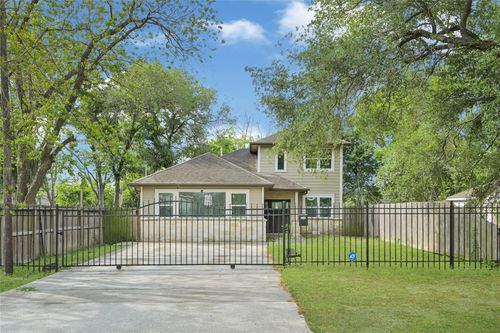 1004 Bonnie St, South Houston, TX, 77587-3518 | Card Image