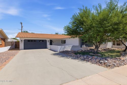 8224 E Devonshire Ave, Scottsdale, AZ, 85251-2711 | Card Image