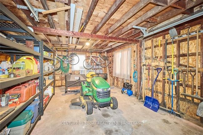 1284 Line 7 Rd, House other with 3 bedrooms, 2 bathrooms and 10 parking in Niagara on the Lake ON | Image 36