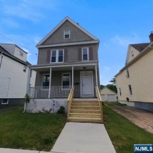 167 James St, Hackensack, NJ, 07601-3417 | Card Image