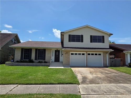 136 Linda Ct, Gretna, LA, 70053-4920 | Card Image