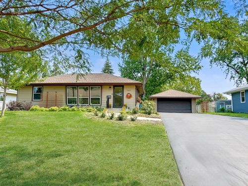 7409 15th Ave S, Richfield, MN, 55423-4602 | Card Image