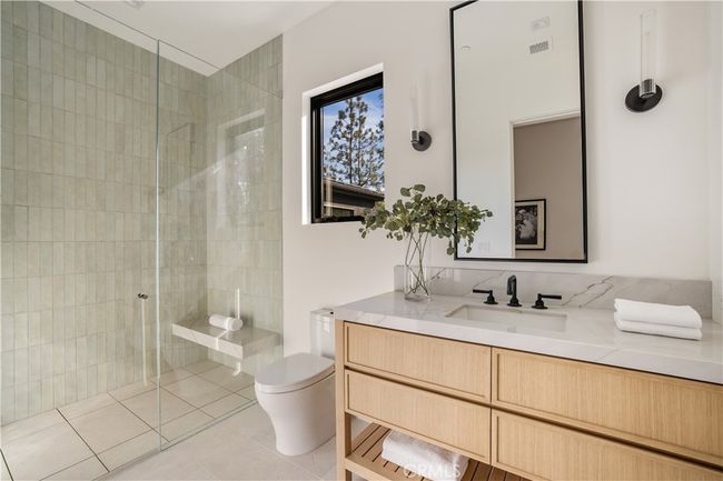24341 Rolling View Rd, House other with 7 bedrooms, 11 bathrooms and 4 parking in Hidden Hills CA | Image 32