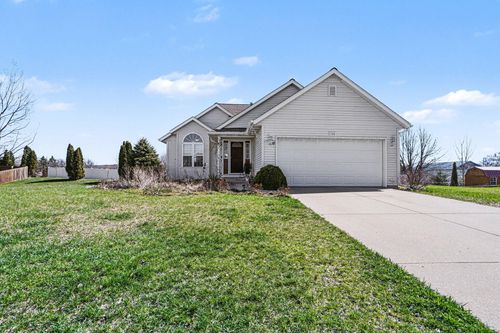 725 Wild Pond Ct, Middleville, MI, 49333-8396 | Card Image