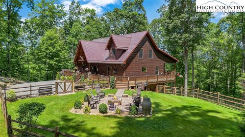 180 Raccoon Rdg, Lansing, NC, 28643-9432 | Card Image