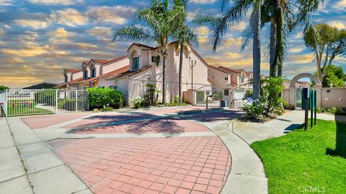 apt-2-8810 Hewitt Pl, Garden Grove, CA, 92844-2677 | Card Image
