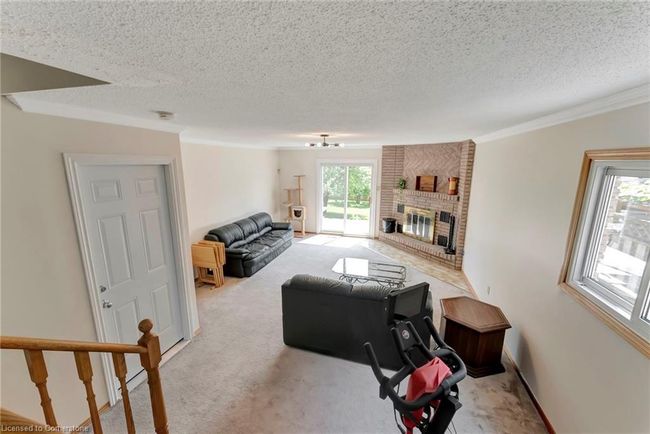 182 Solomon Cres, House other with 4 bedrooms, 3 bathrooms and 5 parking in Hamilton ON | Image 12