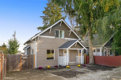 4043 E J St, House other with 3 bedrooms, 1 bathrooms and null parking in Tacoma WA | Image 3