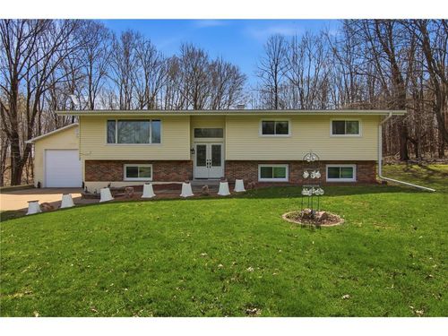 N7302 State Road 25, Menomonie, WI, 54751-5933 | Card Image