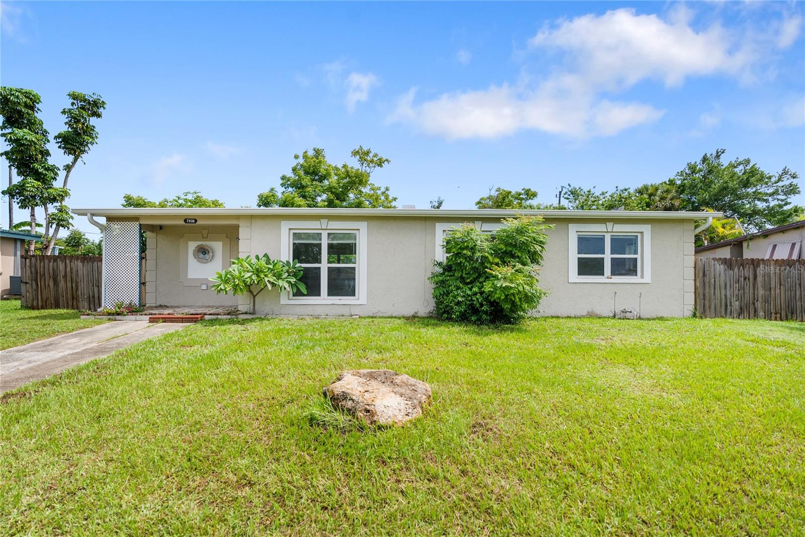 Jeffery Ave, North Port, FL 34287