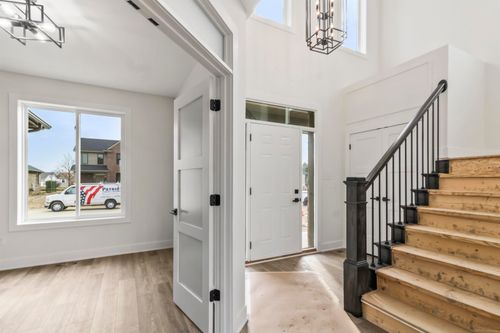 45537 Gable Dr, Macomb, MI, 48044-6605 | Card Image