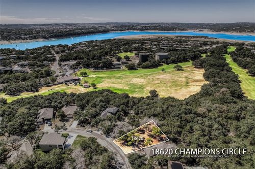 18620 Champions Cir, Lago Vista, TX, 78645-8613 | Card Image