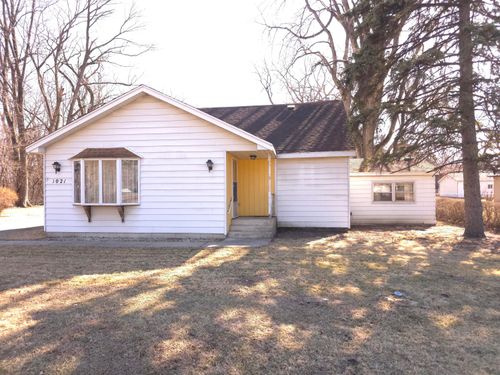 1021 173rd St, East Hazel Crest, IL, 60429-1915 | Card Image
