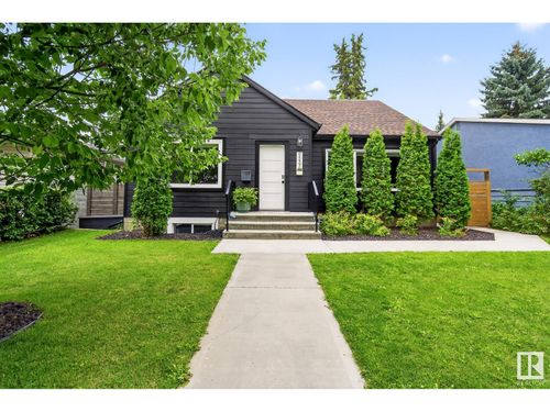 9537 83 St Nw, Edmonton, AB, T6C2Z9 | Card Image