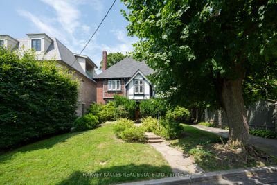 412 Glenayr Rd, House other with 5 bedrooms, 4 bathrooms and 4 parking in Toronto ON | Image 3