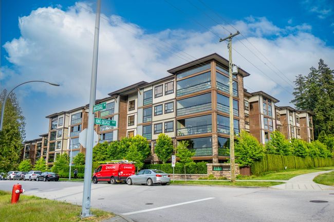 View of apartment building / complex | Image 34