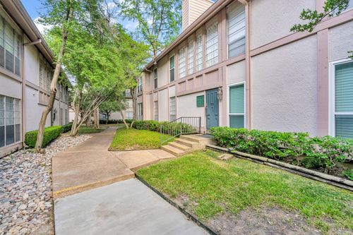 apt-176-10584 High Hollows Dr, Dallas, TX, 75230-4714 | Card Image