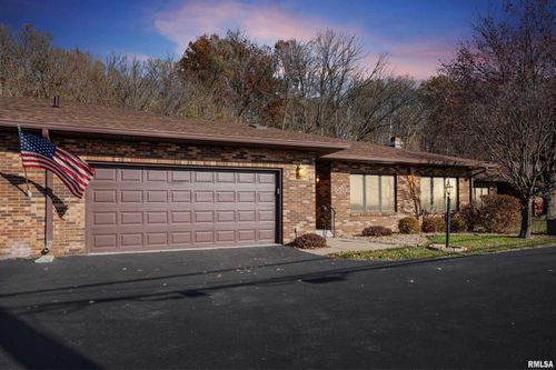 10-5311 38th Avenue Dr, Moline, IL, 61265 | Card Image