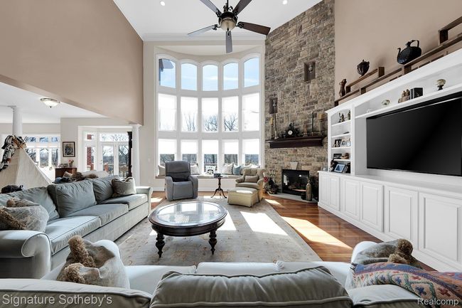 5001 Forest Valley Dr, House other with 6 bedrooms, 8 bathrooms and null parking in Clarkston MI | Image 18