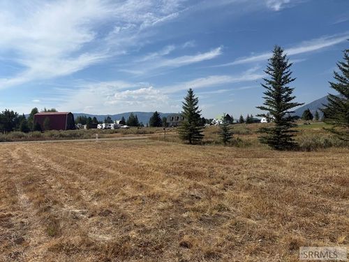 5082 Goose Bay Dr, Island Park, ID, 83429-5270 | Card Image