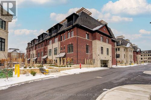 47-30 Lunar Cres, Mississauga, ON, L5M2R5 | Card Image