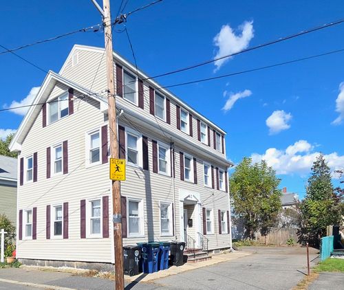 4 Upham St, Salem, MA, 01970 | Card Image