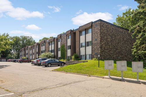 apt-102-12990 Nicollet Ave, Burnsville, MN, 55337-3552 | Card Image