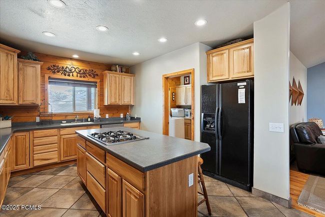 288 W Woods Creek Dr, Home with 5 bedrooms, 4 bathrooms and null parking in Morgan UT | Image 27