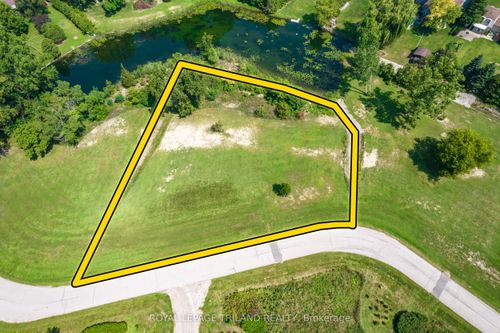 9944 Eric St, Thedford, ON, N0M2N0 | Card Image