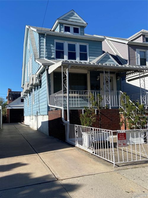 150-11 17th Ave, Whitestone, NY, 11357-3120 | Card Image