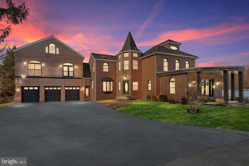 4100 Lancaster Pike, WILMINGTON, DE, 19805-1518 | Card Image