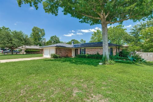 914 S Hyde Park Ave, Denison, TX, 75020-4058 | Card Image