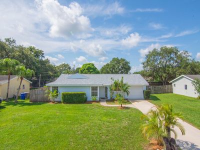 731 23rd Place Sw, House other with 3 bedrooms, 2 bathrooms and null parking in Vero Beach FL | Image 2