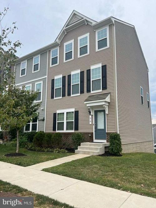 54 National St, RANSON, WV, 25438-4505 | Card Image