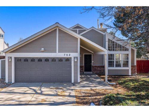 752 S Granby Cir, Aurora, CO, 80012-3738 | Card Image