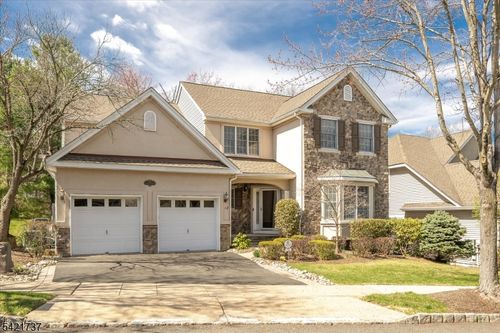 12 Ironwood Rd, SKILLMAN, NJ, 08558-2380 | Card Image