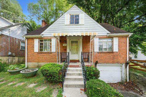 2421 Ardmore Ave, Cincinnati, OH, 45237-4403 | Card Image
