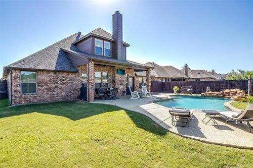 189 Camouflage Cir, Willow Park, TX, 76008-1107 | Card Image