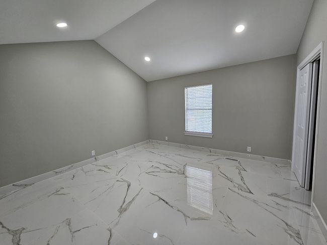 411 Thomas Jefferson Cir, Condo with 2 bedrooms, 2 bathrooms and 2 parking in Madison TN | Image 8