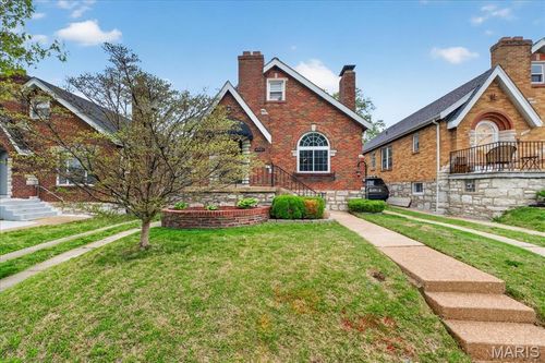 6941 Hillsland Ave, Saint Louis, MO, 63109-1947 | Card Image