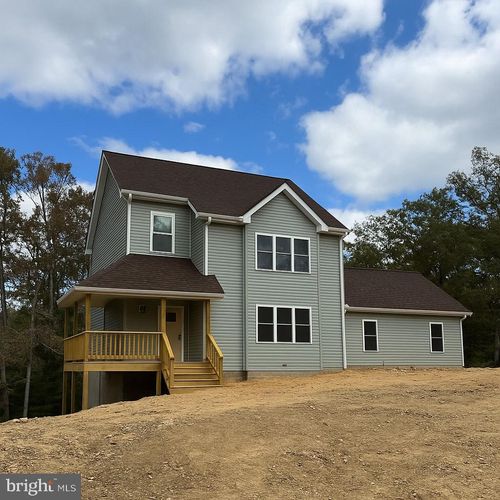 26 Aluna Dr, FRONT ROYAL, VA, 22630-8990 | Card Image