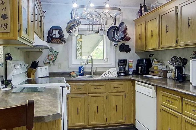 714 13 Street, House other with 3 bedrooms, 2 bathrooms and 5 parking in Smith AB | Image 22