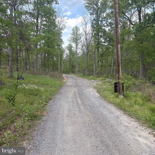 11 Haines Dr, CAPON BRIDGE, WV, 26711-9277 | Card Image