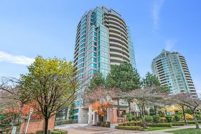 804 - 6611 Southoaks Cres, Condo with 2 bedrooms, 2 bathrooms and 2 parking in Burnaby BC | Image 1