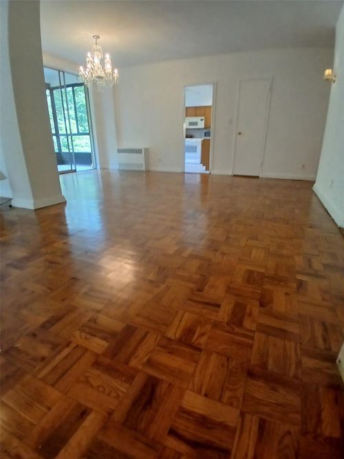 apt-2f-72 Pondfield Rd W, Bronxville, NY, 10708-2647 | Card Image