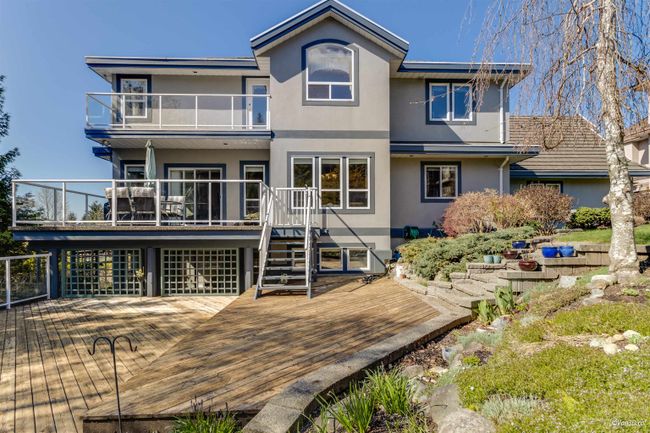 1585 Parkway Boulevard, House other with 7 bedrooms, 4 bathrooms and 7 parking in Coquitlam BC | Image 37