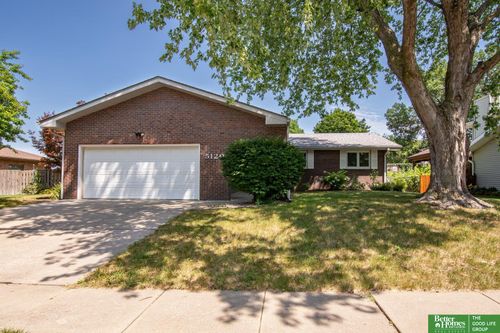 5120 S 32nd St, Lincoln, NE, 68516-1613 | Card Image