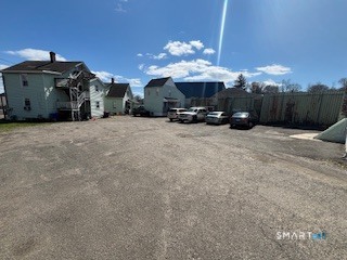 Commercial Lease in Norwalk 2