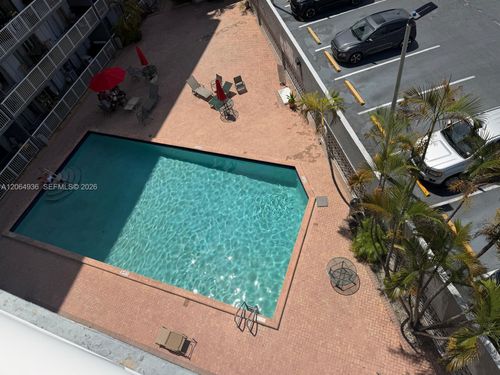 618-1800 Nw 24th Ave, Miami, FL, 33125-1254 | Card Image